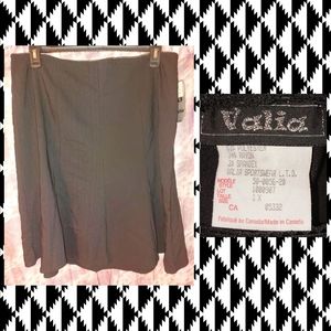 Valia brand Black Ribbed Soft Knit A-Line Skirt Sz 1X(14/16/18)